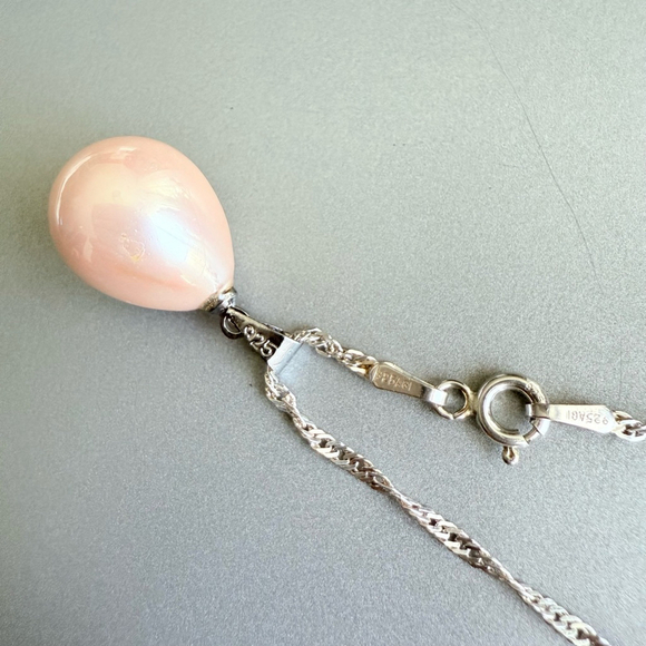 Rose Pink Faux Pearl Simulant Pear TearDrop Pendant Sterling Silver Necklace - Picture 2 of 7